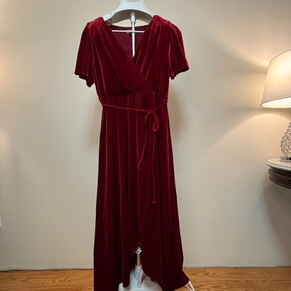 Chelsea28 RomanticBurgundy Velvet Wrap Dress Flutter Sleeve Front Slit Rope Belt - Picture 1 of 13